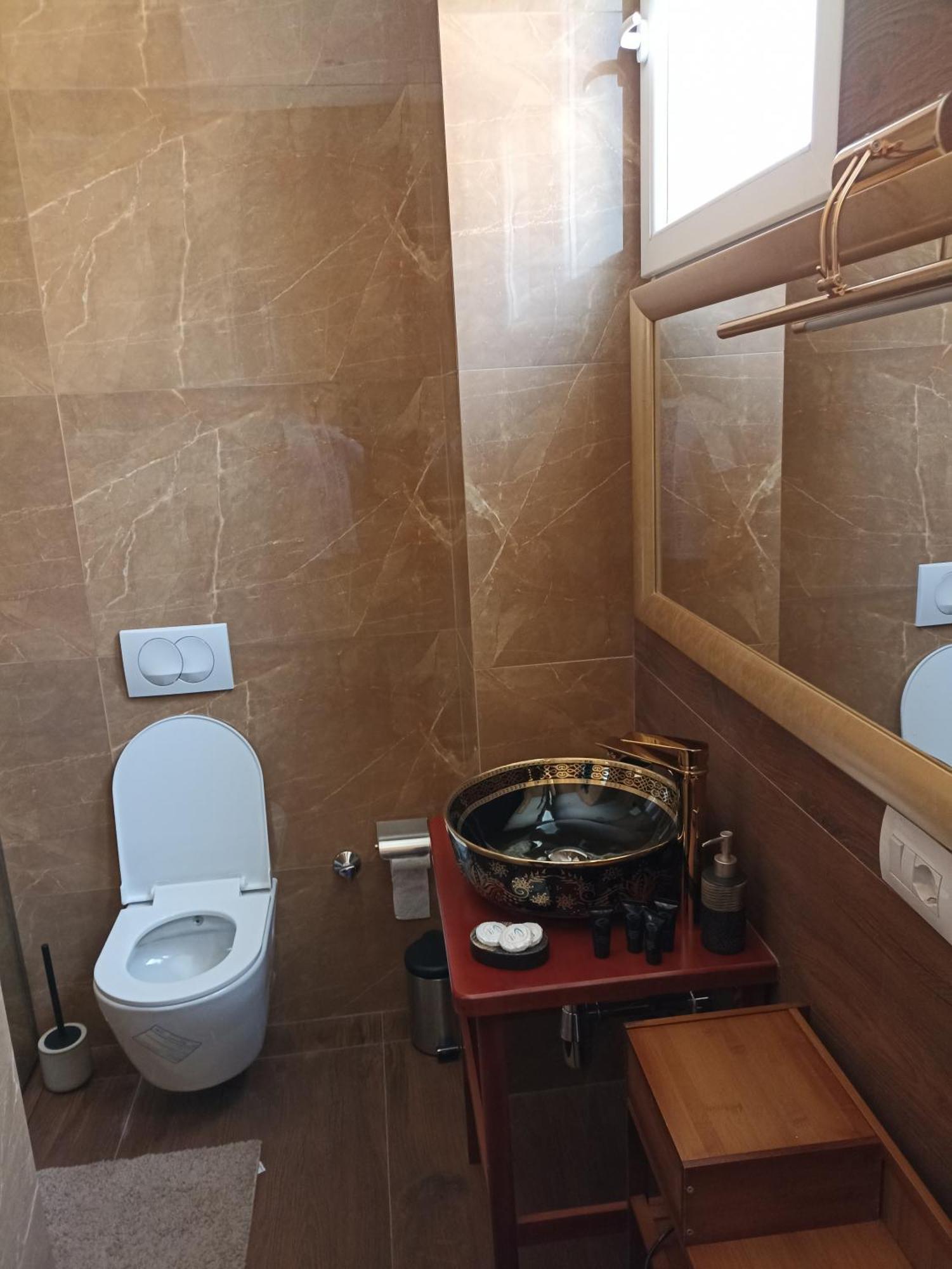 Amo'S Hotel Σκόδρα Εξωτερικό φωτογραφία